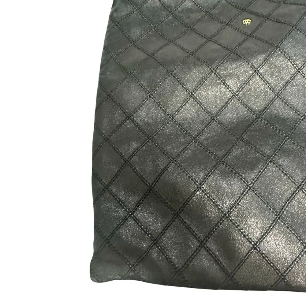 CHANEL Black Drawstring Bag - Picture 9 of 15